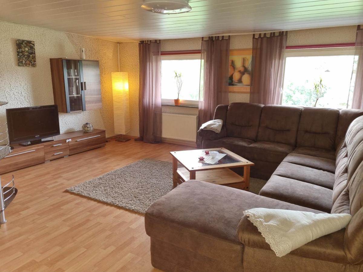 Ferienwohnung Melina Hemfurth-Edersee ภายนอก รูปภาพ